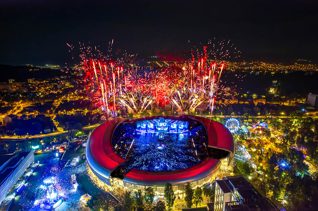UNTOLD anunță line-up-ul final. Nume noi pe scenele festivalului și o premieră: MEDUZA 3Live pentru prima dată în România