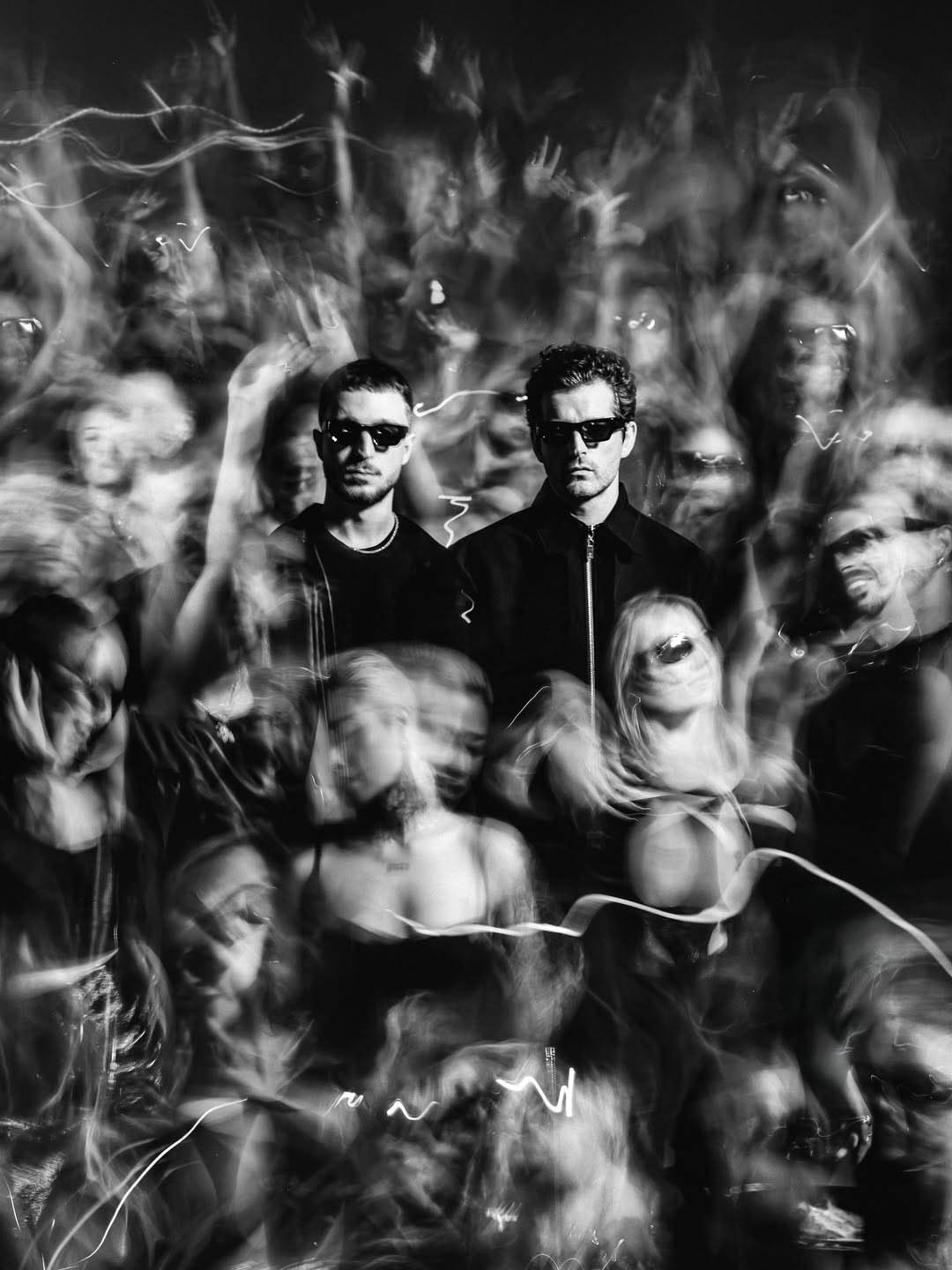 Dimension și Subsonic lansează „Ghost Town”, o colaborare drum & bass construită pentru marile scene